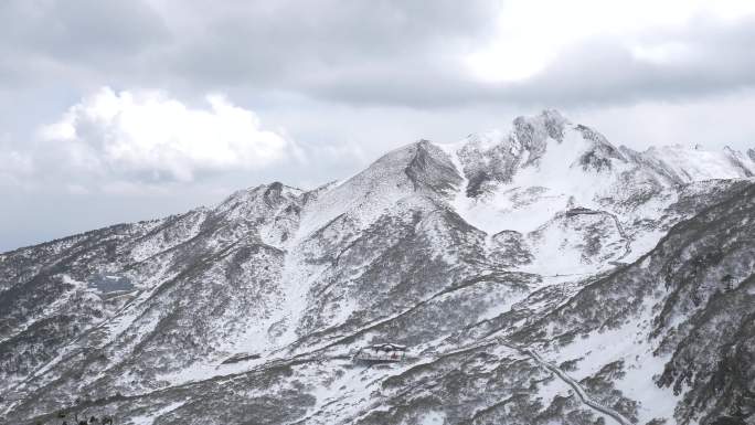 雪山