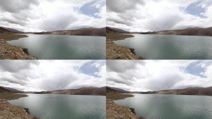 西藏湖云