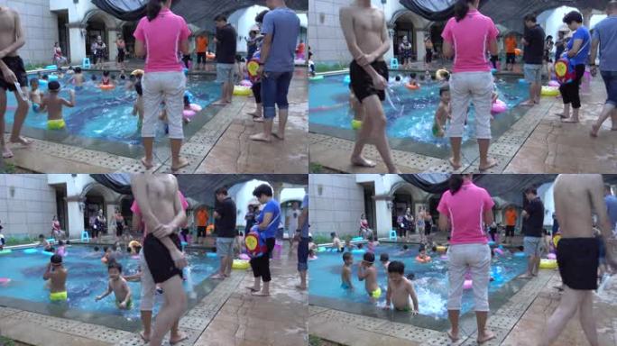 游泳游泳池游泳馆少年儿童家长学生暑假暑期