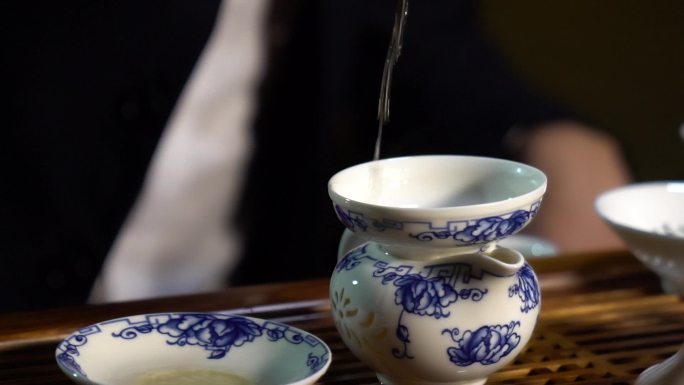 茶道泡茶倒茶