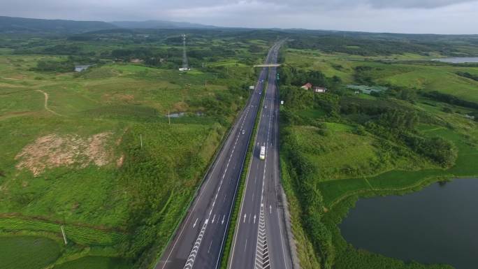 【4K原创实拍】安徽明光林东半岛高速公路