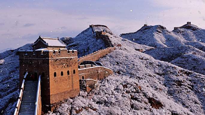 长城下雪背景