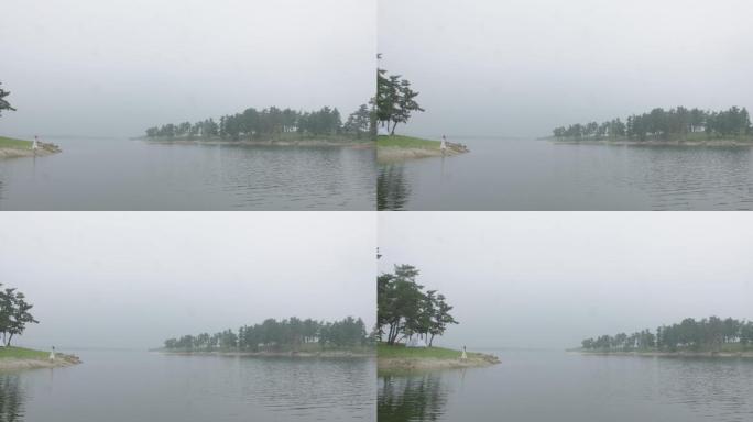 湖边漫步