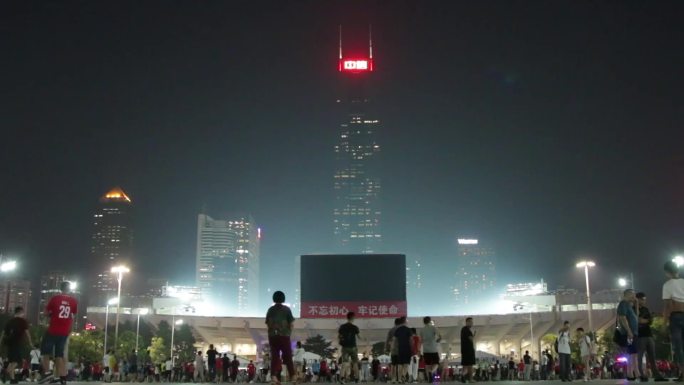 实拍广州恒大主场天河体育中心足球比赛