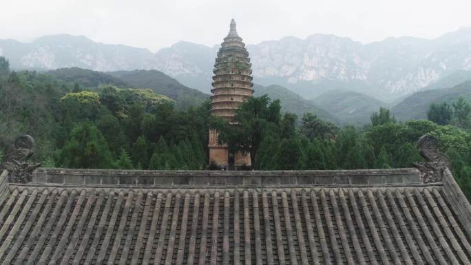 嵩山嵩岳寺塔