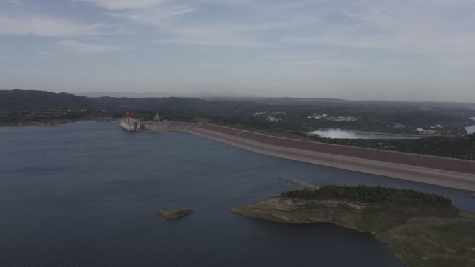 4K-log黄河小浪底水库