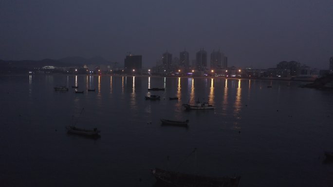 4K-log渔港夜景航拍威海