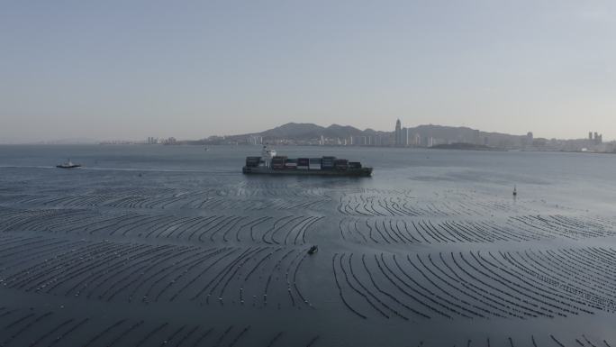 4K-log大型货轮进港航拍