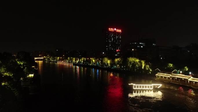 京杭大运河的拱宸桥灯光夜景