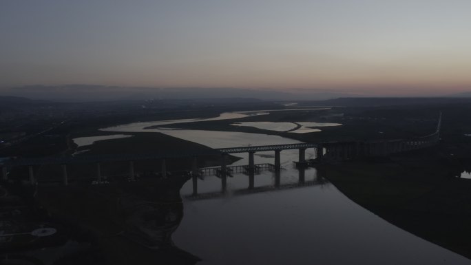 4K-log夕阳下黄河大桥航拍