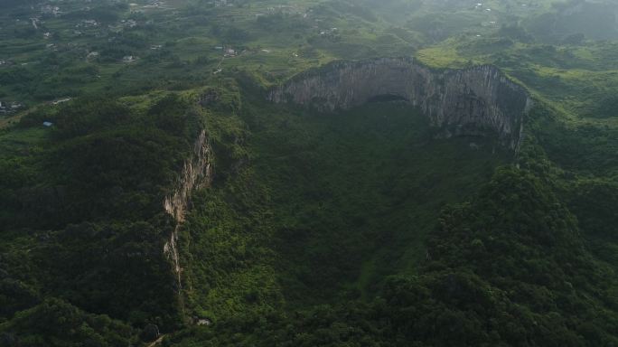 四川蜀道群山峻岭