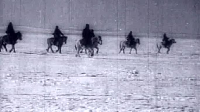 冰雪中的骑兵部队