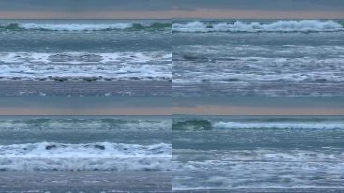 海浪拍岸超长视频