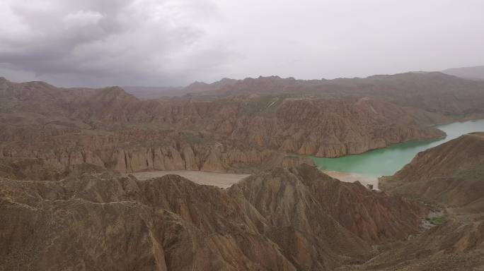 青海龙羊峡水电站风景区