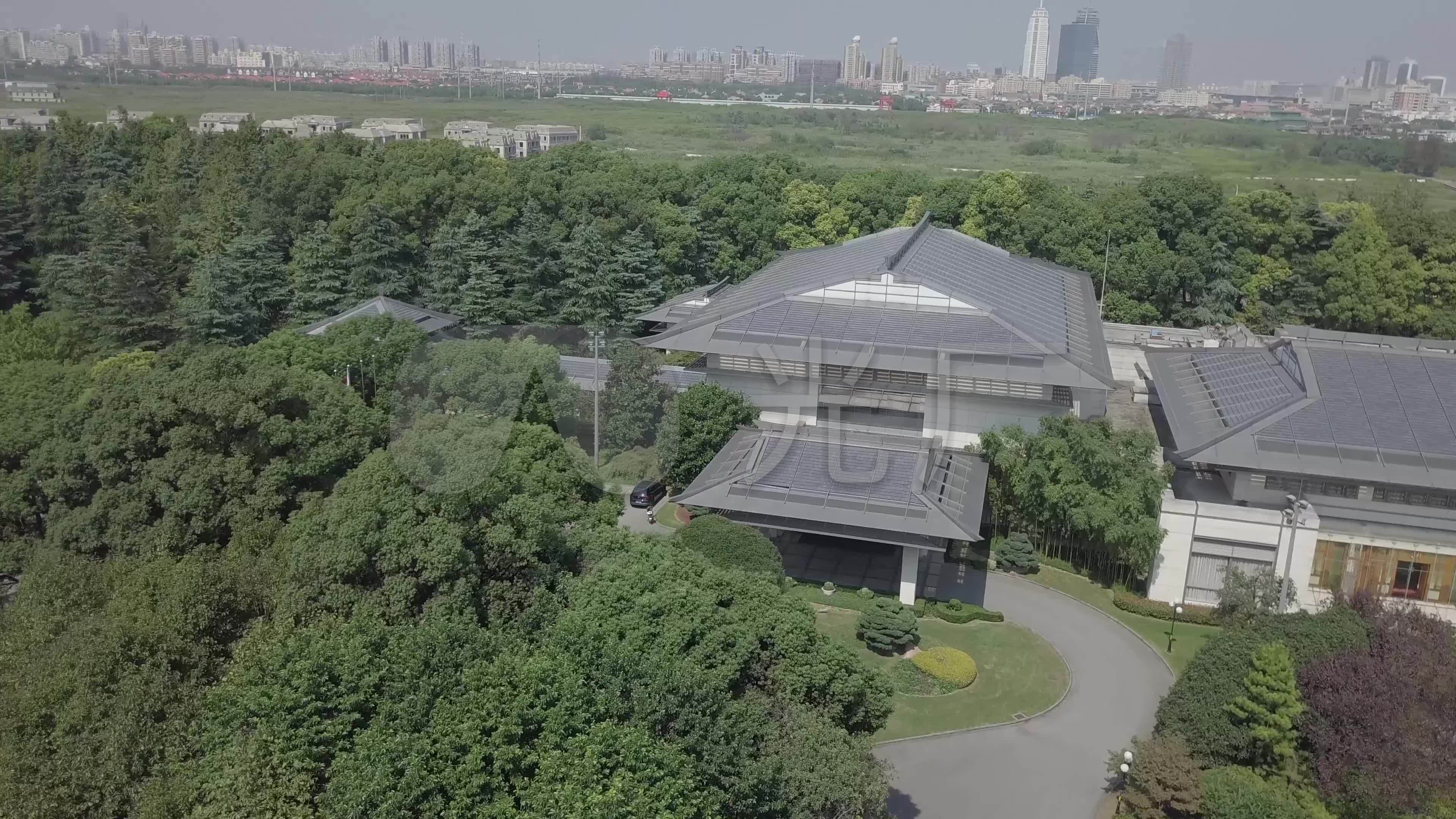 上海杨浦区城市地标建筑景观——东方渔人码头国际中心大厦_站酷海洛_正版图片_视频_字体_音乐素材交易平台_站酷旗下品牌