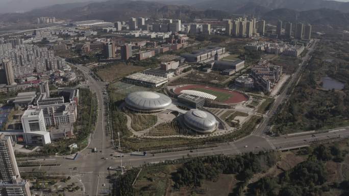 4K-log昆明理工大学航拍大景