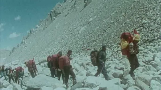 50年代攀登珠穆朗玛峰
