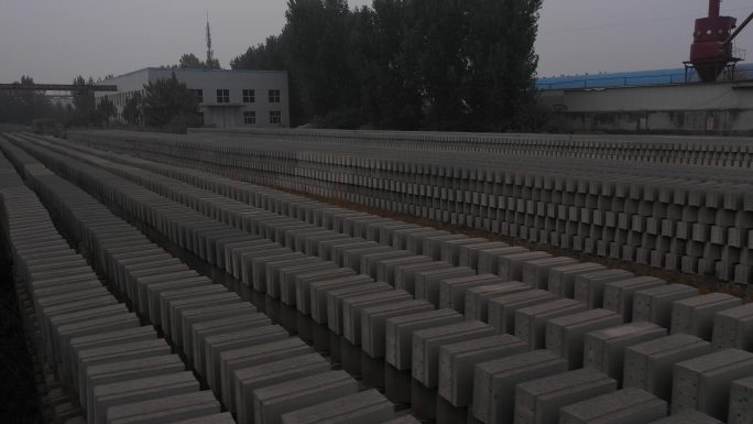 4K-log砖厂航拍砌块砖