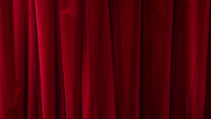 舞台上的大红幕布