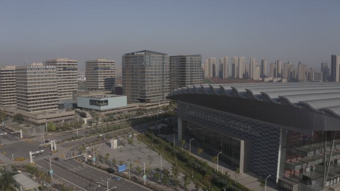4K-log南昌绿地国际博览城