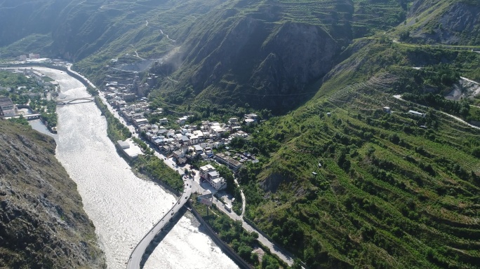 阿坝山川河流