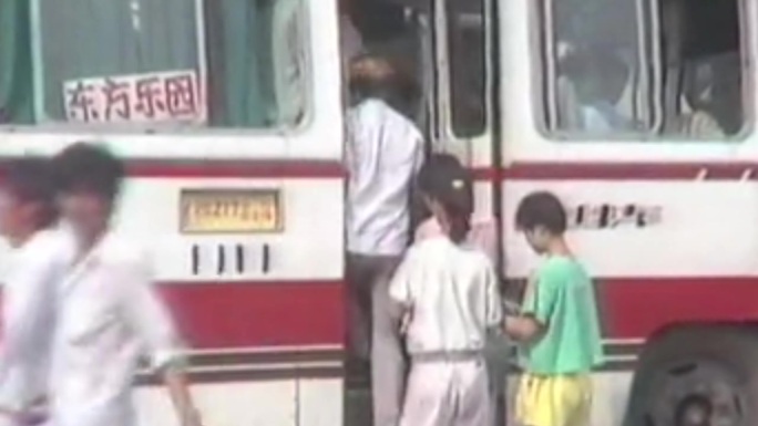 80年代广州公交车视频素材
