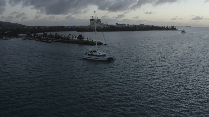 4K-log塞班岛旅游海上游艇航拍