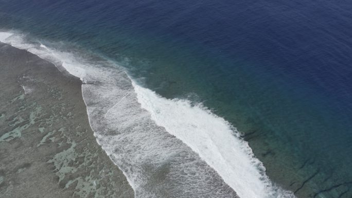 4K-log蓝色海洋海浪浪花