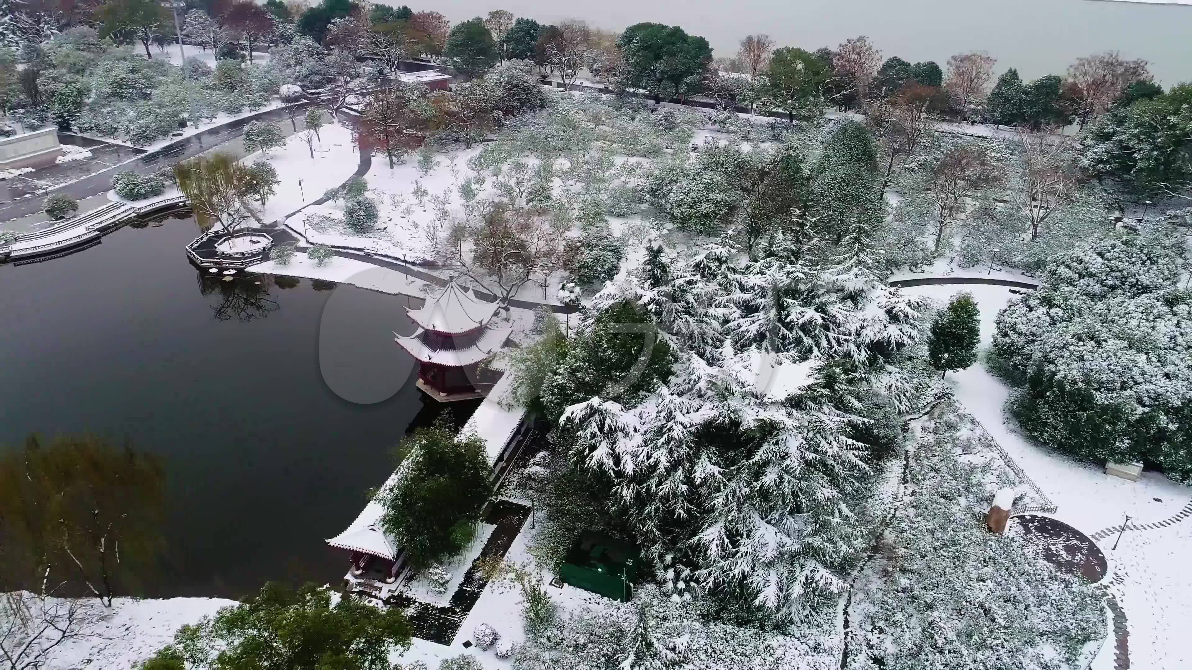 长沙真的下雪了！此刻，大雪纷飞！_澎湃号·媒体_澎湃新闻-The Paper