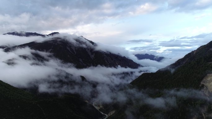 亚拉雪山素材风景航拍