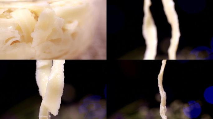 街头小吃凉皮面条两面刀削面手