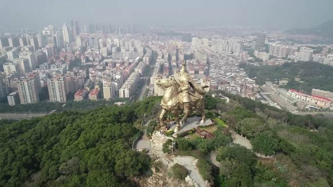 福建泉州绕飞泉州郑成功塑像