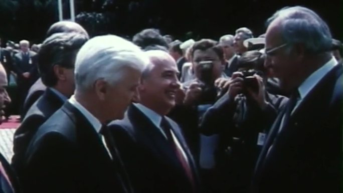 1989年戈尔巴乔夫出访西德
