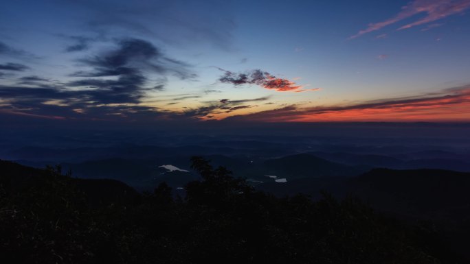 湖南湘潭晓霞山日出过程【延时】