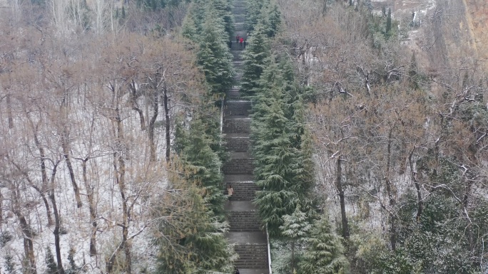 商丘永城芒砀山芒山寺