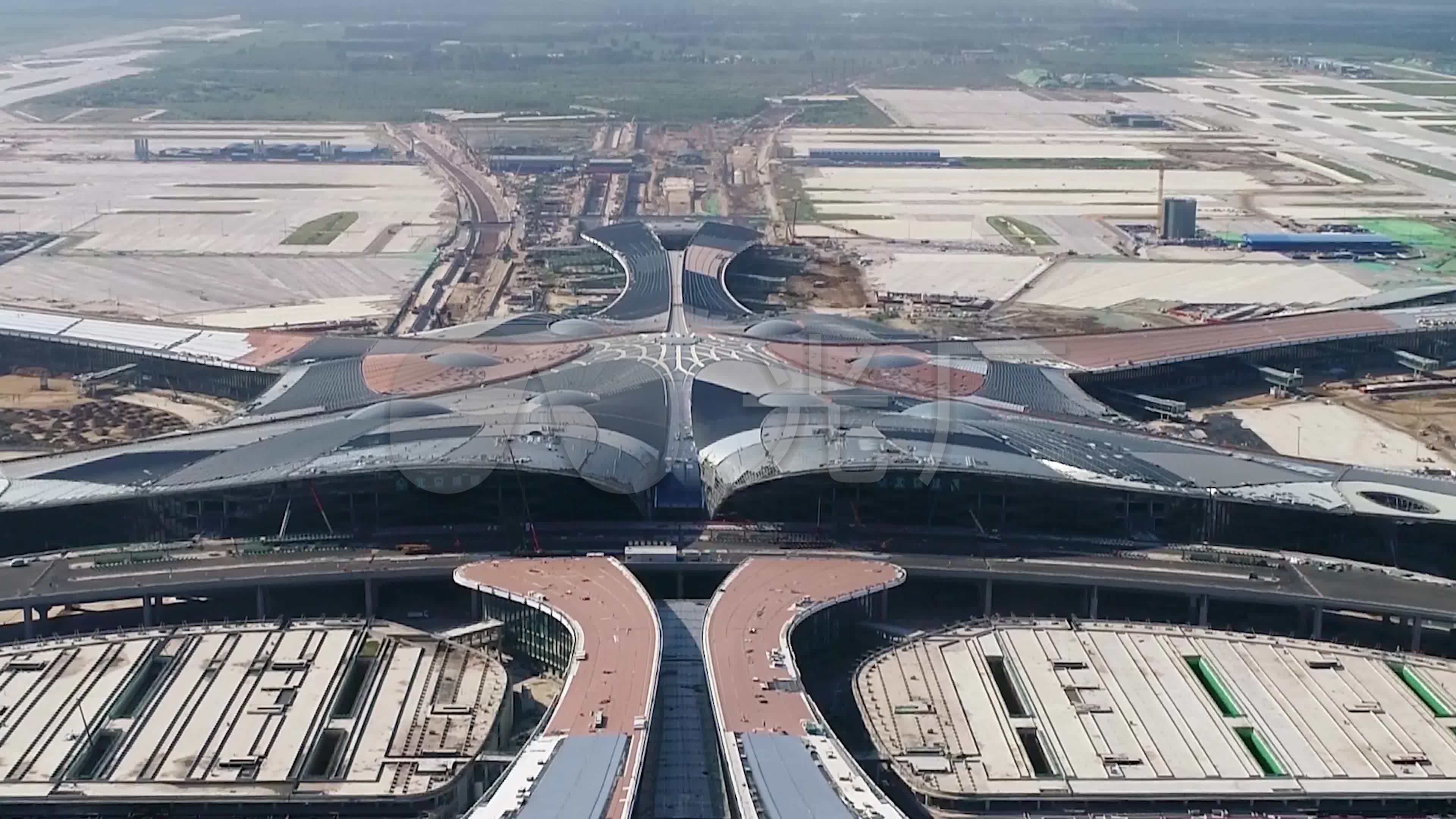 現代版「三国志」に欧米も注目－主戦場は北京の新巨大空港 - Bloomberg