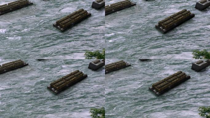 水水面波涛汹涌木伐炸药包水上