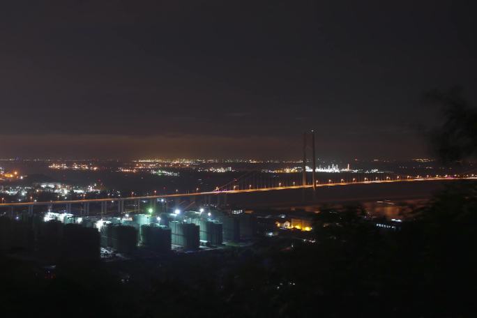化工厂江边大桥夜景