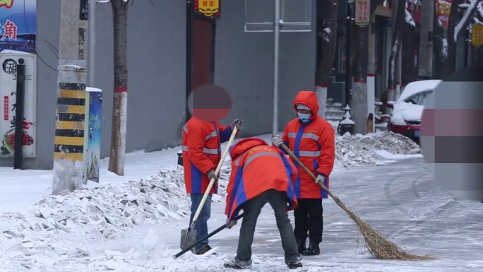 扫雪环卫工公益活动咸阳