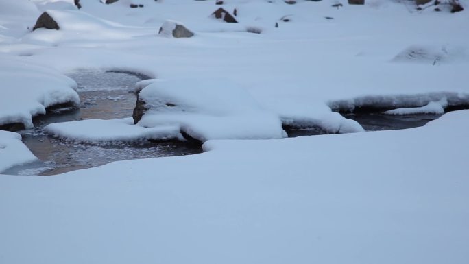 HD视频东北雪小河冰