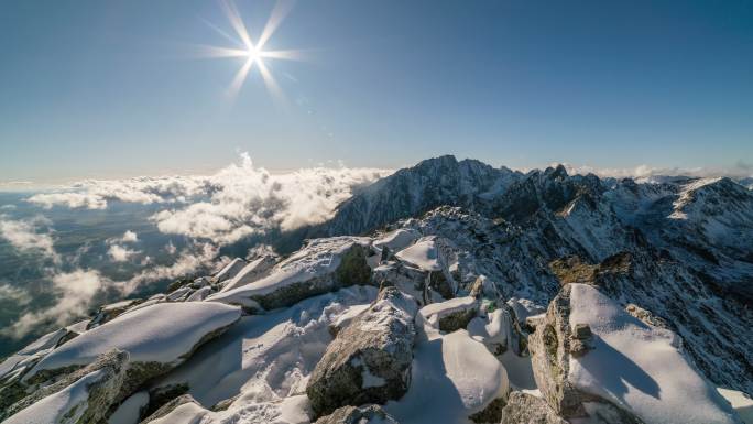 冬日雪山