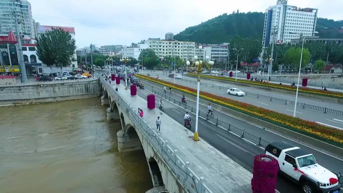 航拍吕梁市大街风景风光超清视频素材