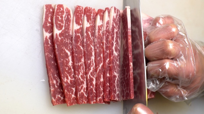 雪花牛肉烤肉腱子肉美食切牛肉精品牛肉