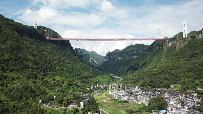 中国创造-世界最长悬索桥矮寨大桥航拍4K