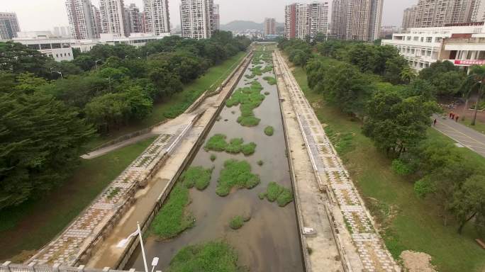 城市里的内流河