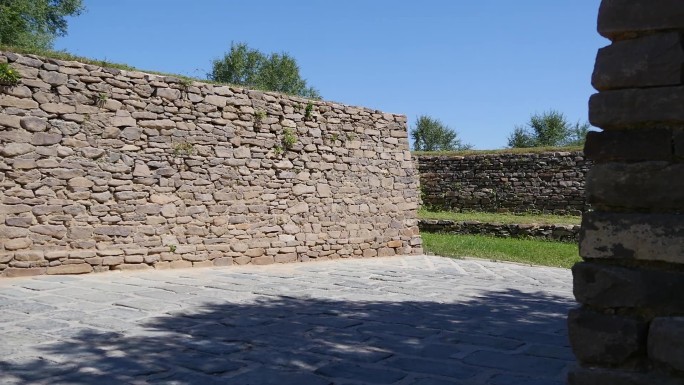 石头城墙