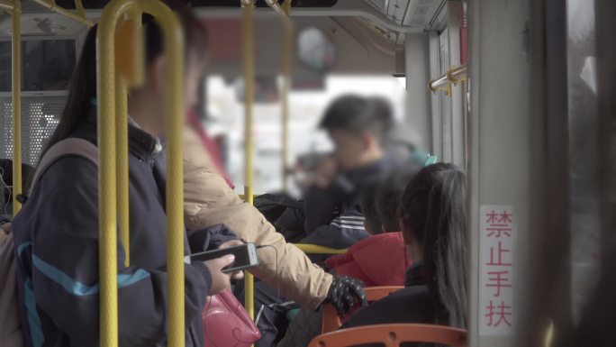 【原创】4K·学生乘坐公交