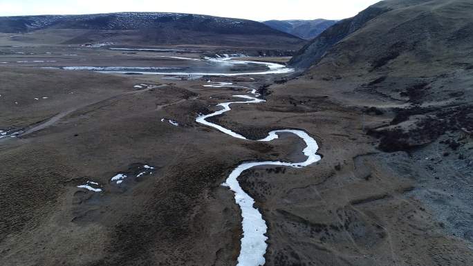 航拍冬天的川藏高原4K