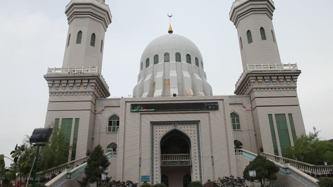 新疆伊宁市拜图拉清真寺拜图拉清真寺空镜