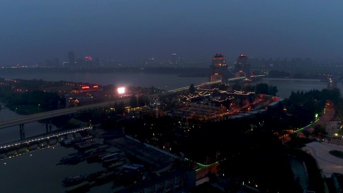 扬州万福大桥夜景航拍